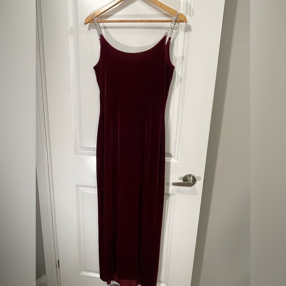 Red floor length velour dress M Studio Vintage Size S M - Picture 3 of 15